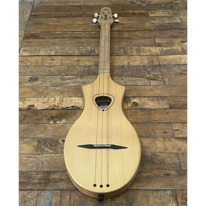 Seagull M4 Spruce Dulcimer 4-String Diatonic Acoustic Instrument Made in Canada